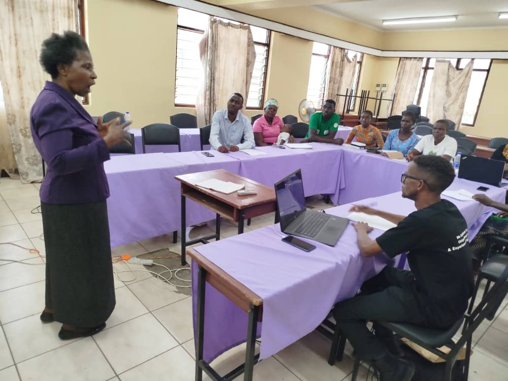 MANAD Women and Youth in a Joint Meeting